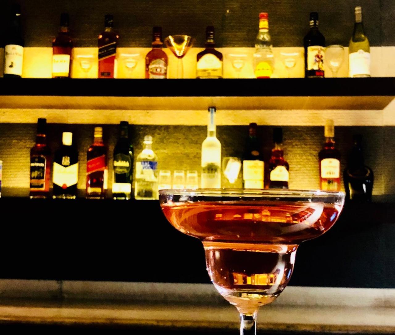布拉格大陆酒店 古瓦哈提 外观 照片